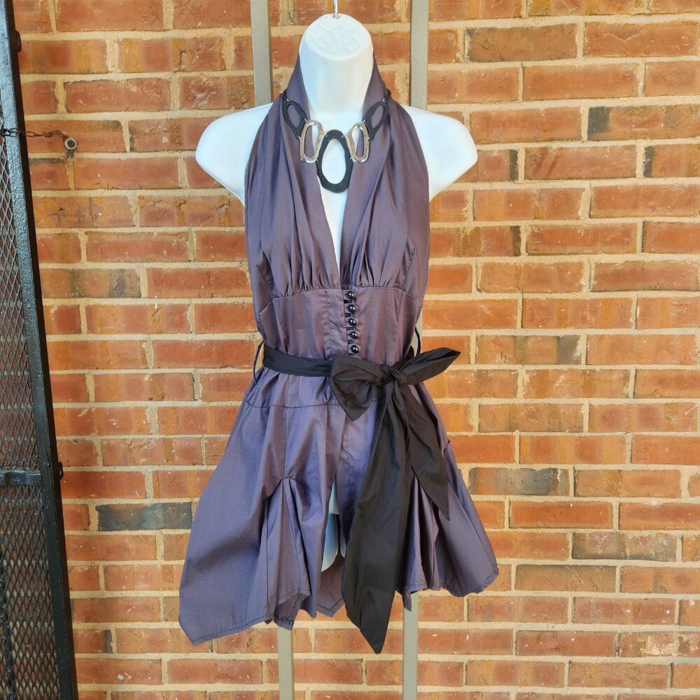 Gray halter sleeveless top